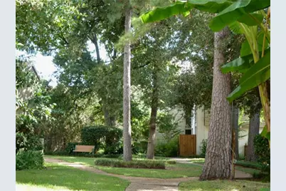2100 Tanglewilde Street #8, Houston, TX 77063 - Photo 21