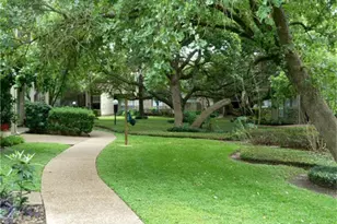 2100 Tanglewilde St, Houston, TX 77063 - Photo 19