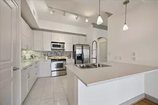 3333 Allen Pkwy, Houston, TX 77019 - Photo 11