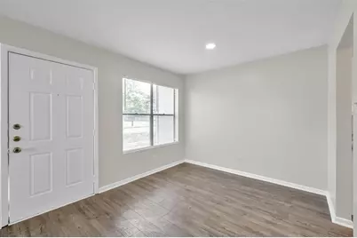 900 Holly Drive #7, Conroe, TX 77301 - Photo 3