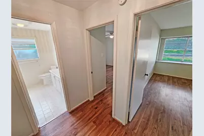 10806 Inwood Drive, Houston, TX 77042 - Photo 17