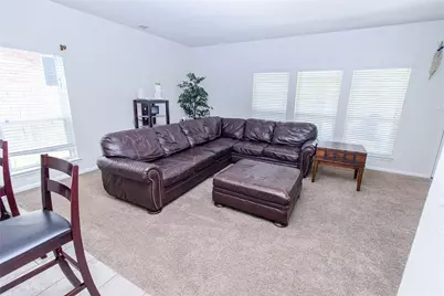 8222 Pastel Dawn Trace, Houston, TX 77049 - Photo 5