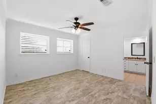 12919 Concho, Galveston, TX 77554 - Photo 17