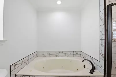 12919 Concho, Galveston, TX 77554 - Photo 23