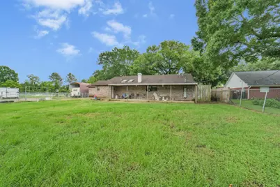 17006 Crooked Oak Drive, Cypress, TX 77429 - Photo 37