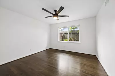 8527 Glenloch Drive, Houston, TX 77061 - Photo 27
