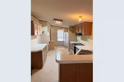 235 Iris, Livingston, TX 77351 - Photo 5