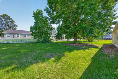 235 Iris, Livingston, TX 77351 - Photo 37
