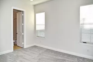 2211 Chenevert St, Houston, TX 77003 - Photo 25