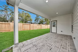 1008 Golden Glow Path, Magnolia, TX 77355 - Photo 29