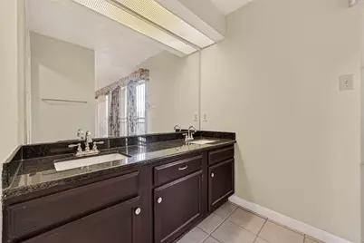 11866 Plumbrook Drive, Houston, TX 77099 - Photo 11