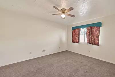 11866 Plumbrook Drive, Houston, TX 77099 - Photo 9