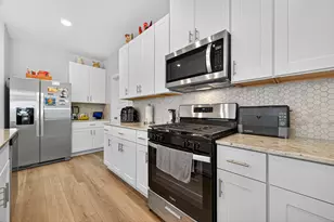 16632 Sterling Clf St, Conroe, TX 77302 - Photo 9