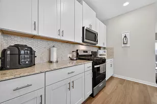 16632 Sterling Clf St, Conroe, TX 77302 - Photo 11