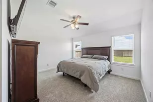 9522 Wall St, Texas City, TX 77591 - Photo 15