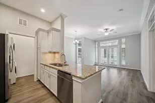 5353 Memorial Dr, Houston, TX 77007 - Photo 3