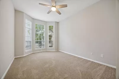 5353 Memorial Drive #4048, Houston, TX 77007 - Photo 7