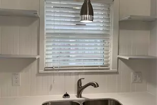 2221 Blodgett St, Houston, TX 77004 - Photo 3