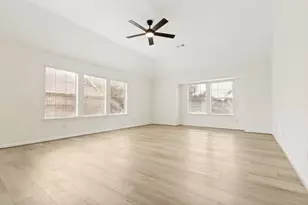 9318 Rainbluff Ln, Katy, TX 77494 - Photo 21