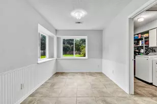 16121 Lakeview Dr, Jersey Village, TX 77040 - Photo 9