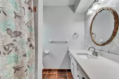 16121 Lakeview Drive, Jersey Village, TX 77040 - Photo 17