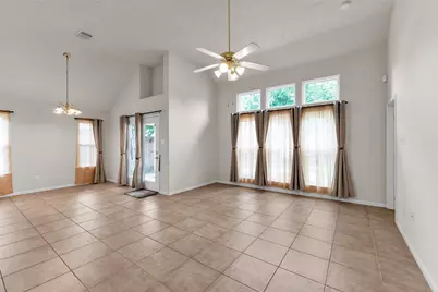 6218 Pleasant Stream Drive, Katy, TX 77449 - Photo 11