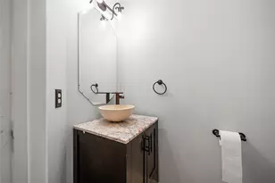 1123 Woodley Bend Blvd, Sugar Land, TX 77479 - Photo 13
