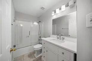 1123 Woodley Bend Blvd, Sugar Land, TX 77479 - Photo 21