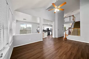 1123 Woodley Bend Blvd, Sugar Land, TX 77479 - Photo 3