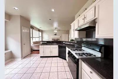 11815 Champions Grove Lane Lane, Houston, TX 77066 - Photo 11