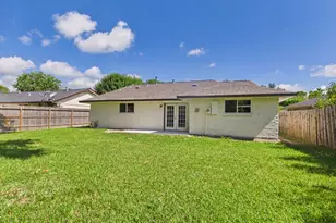 7407 Lumber Jack Dr, Houston, TX 77040 - Photo 25