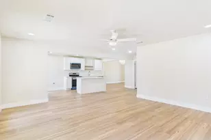 7407 Lumber Jack Dr, Houston, TX 77040 - Photo 15