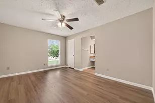 1519 Hitherfield Dr, Sugar Land, TX 77498 - Photo 27