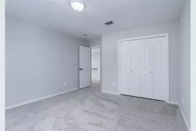 59 Douvaine Court, The Woodlands, TX 77382 - Photo 19