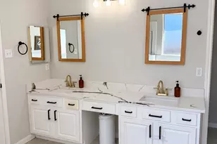 9018 Southleigh Dr, Spring, TX 77379 - Photo 11