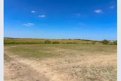 1037 County Road 340, Shiner, TX 77984 - Photo 13