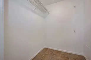 16800 Sugar Pine Dr, Houston, TX 77090 - Photo 11
