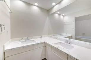 16800 Sugar Pine Dr, Houston, TX 77090 - Photo 25