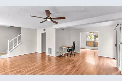 9207 Barr Circle, Houston, TX 77080 - Photo 13