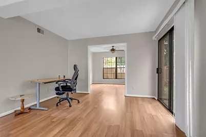 9207 Barr Circle, Houston, TX 77080 - Photo 9