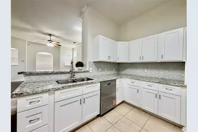 2710 Grants Lake Boulevard #K2, Sugar Land, TX 77479 - Photo 9