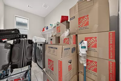 8659 Cedardale Park Drive, Houston, TX 77063 - Photo 25