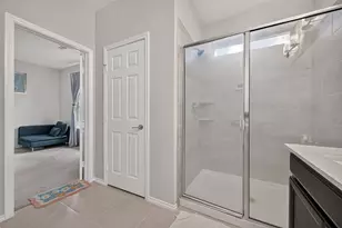 8659 Cedardale Park Dr, Houston, TX 77063 - Photo 31