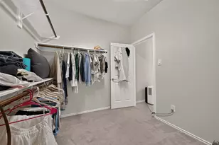 8659 Cedardale Park Dr, Houston, TX 77063 - Photo 31