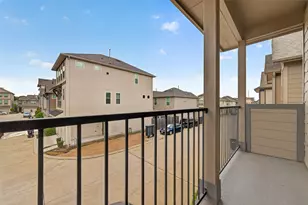 8659 Cedardale Park Dr, Houston, TX 77063 - Photo 33