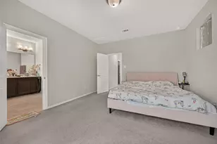 8659 Cedardale Park Dr, Houston, TX 77063 - Photo 27