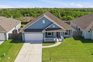 157 Shady Terrace Ln, Rockport, TX 78382 - Photo 3