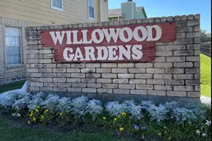 7679 Fallbrook Dr, Houston, TX 77086 - Photo 37