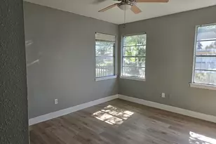 1902 Cleveland St, Pasadena, TX 77502 - Photo 5