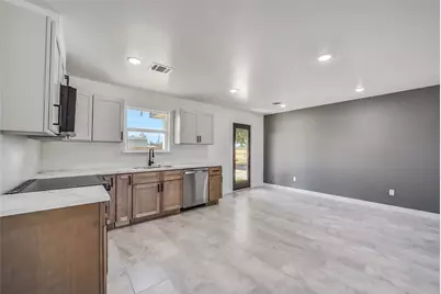 11702 Kelvin Court, Conroe, TX 77306 - Photo 11
